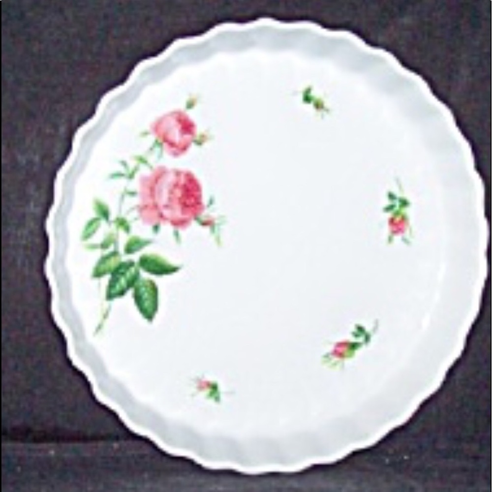 Christine Holm Vintage Quiche Dish